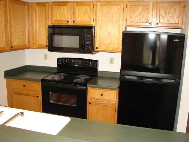 4307 Hunting Meadows Cir - Photo 6 of 13