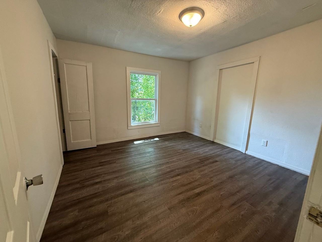 1727 N 9th St - Photo 6 of 12