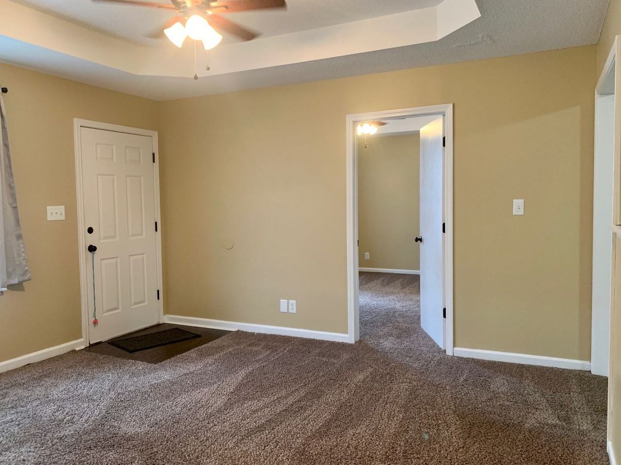 583 Cynthia Dr - Photo 3 of 26
