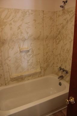 100 E Riverside Dr #4 - Photo 6 of 18