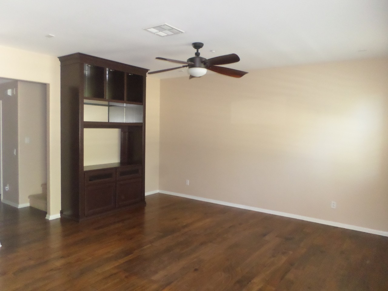 28611 Bar Harbor Ln - Photo 2 of 23