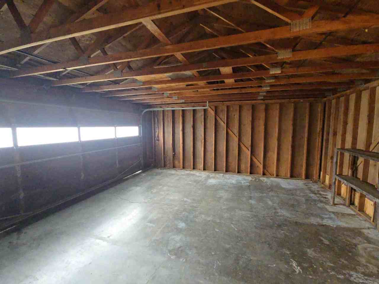 1657 Benjamin Ct - Photo 7 of 18
