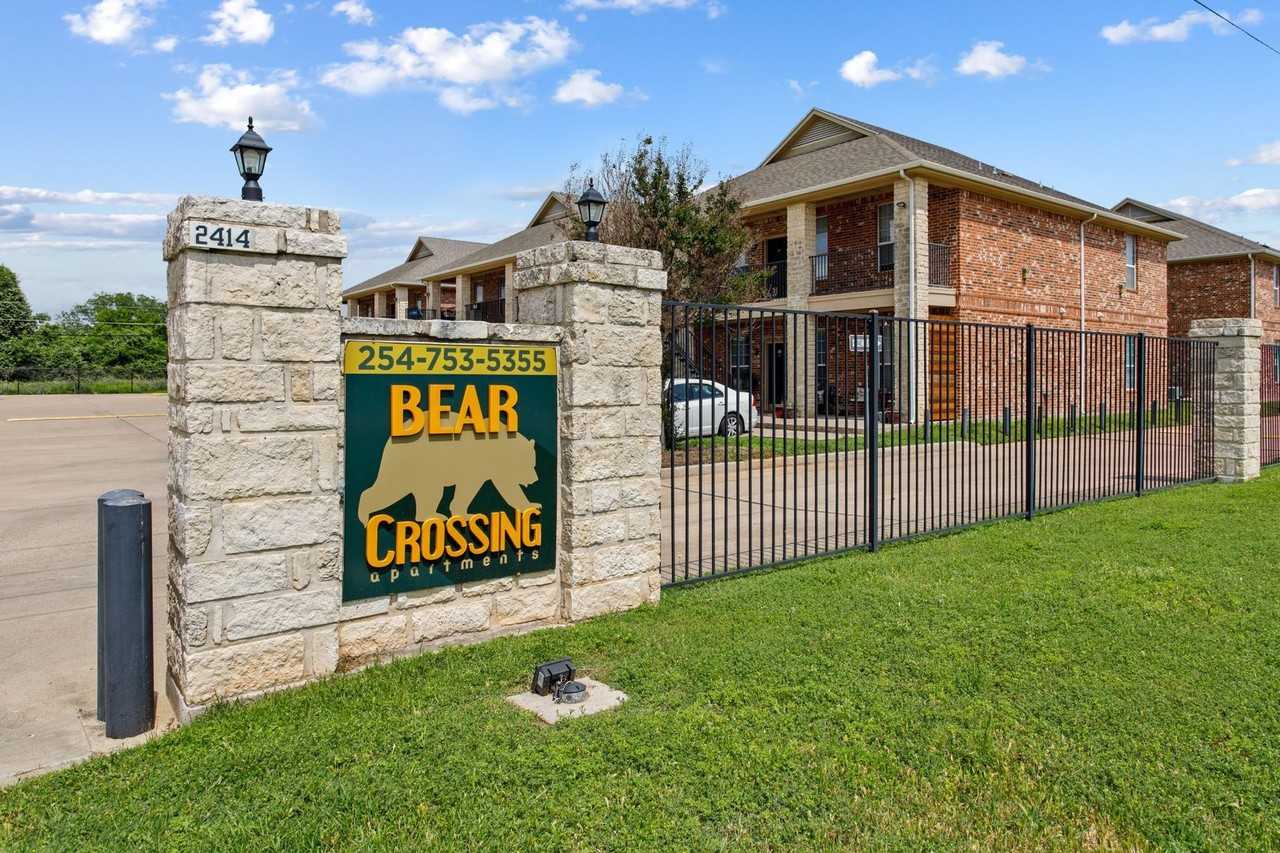 Bear Crossing - Photo 4 of 14