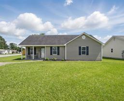 100 Blue Bonnet St - Photo 1 of 1