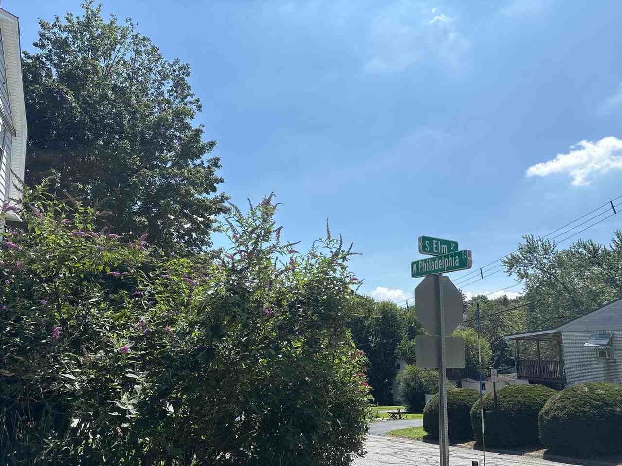 191 S Elm St 1st Fl - Photo 3 of 16