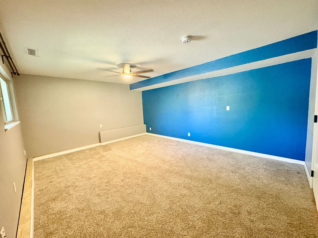 1533 Ridgeview Ct - Photo 3 of 10