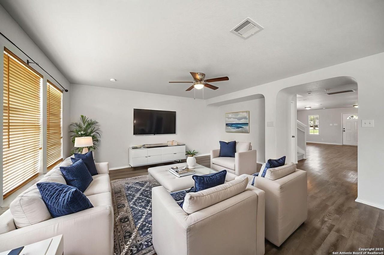 13214 Solar Crst - Photo 4 of 29