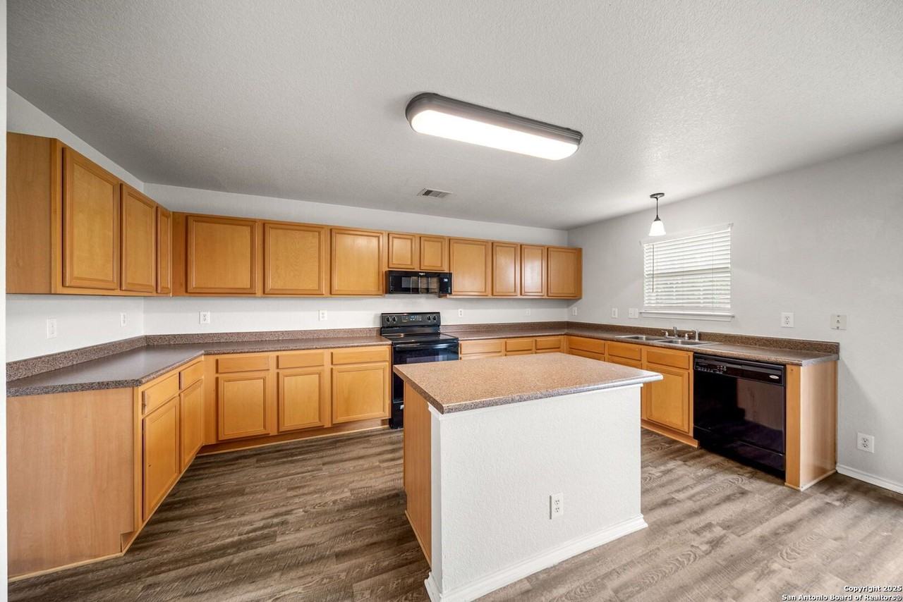 13214 Solar Crst - Photo 6 of 29