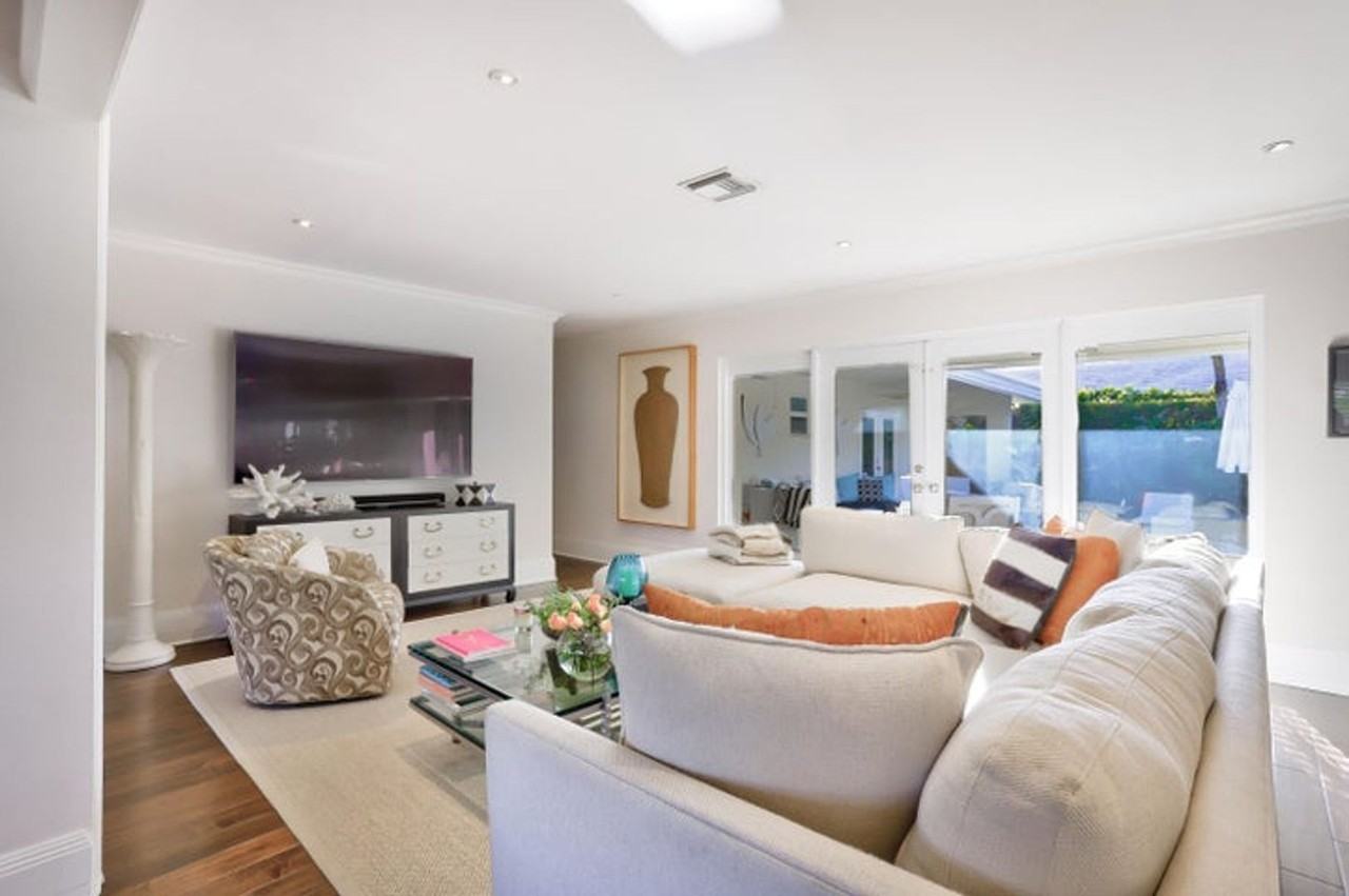 835 Canary Walk - Photo 5 of 23