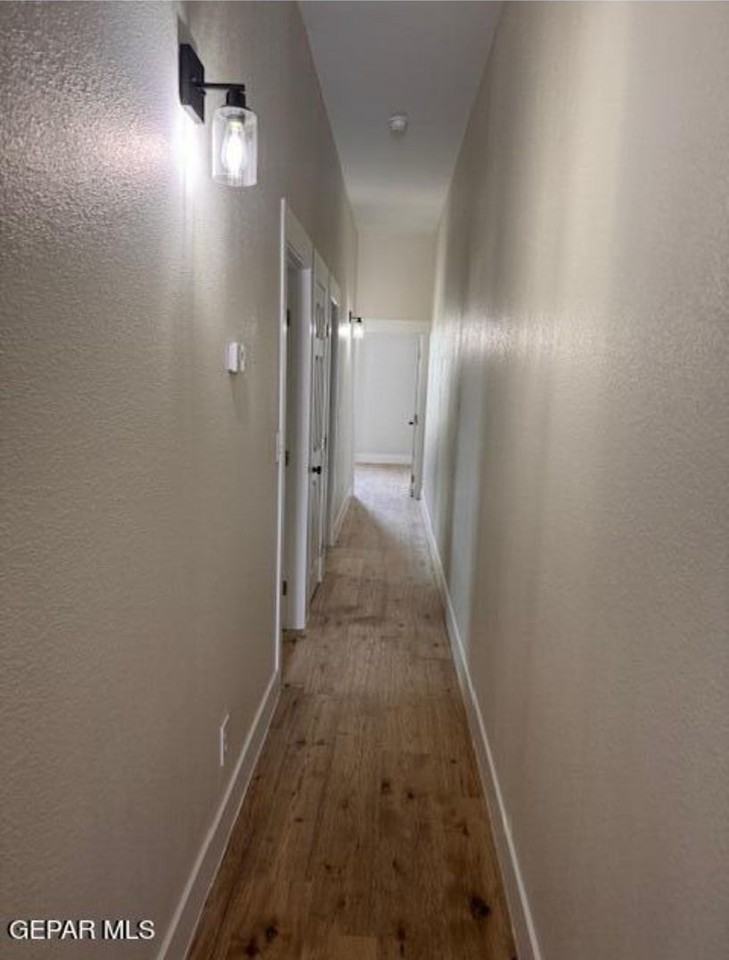 2414 San Diego Ave - Photo 4 of 44