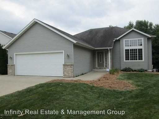 4734 White Pine Pl NW - Photo 2 of 25