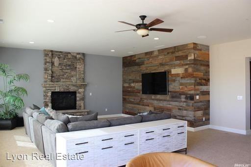 8131 S Shingle Rd - Photo 2 of 11