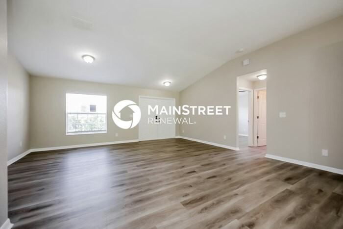 3607 75th St W - Photo 3 of 15