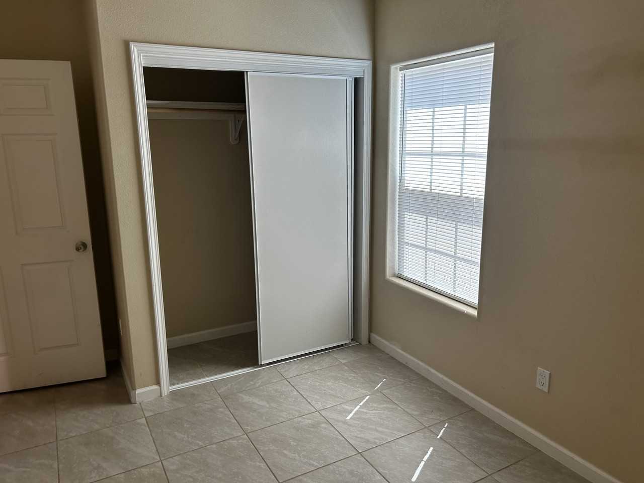 436 W Pine St #436 - Photo 3 of 10