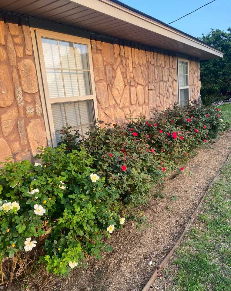 182 Leisure Dr #NA - Photo 2 of 14