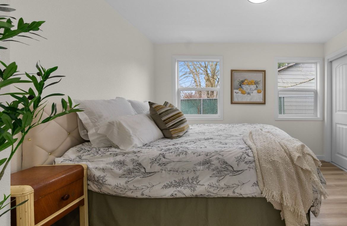 4112 Ne 80th Ave #NA - Photo 2 of 13