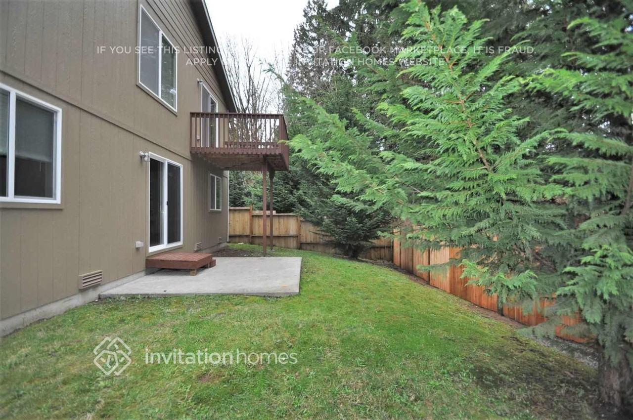 6809 81st Dr Ne - Photo 2 of 3