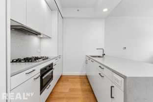 301 E 61st St #3C - Photo 1 of 1