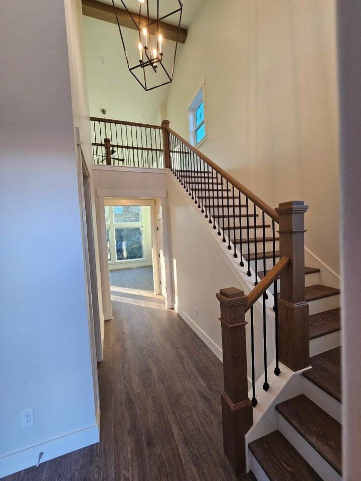 Alder #7 - Photo 2 of 10