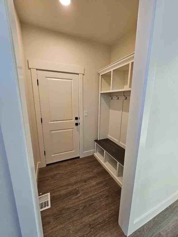 Alder #7 - Photo 3 of 10