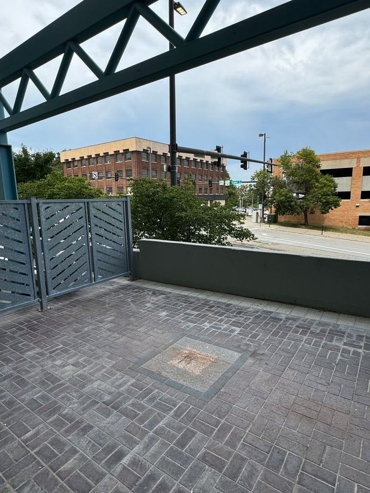 The Slate - Photo 5 of 44