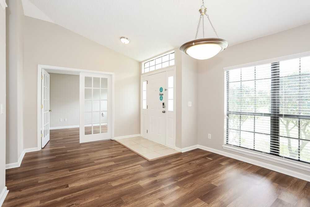 2479 Coachman Lakes Dr - Photo 3 of 16