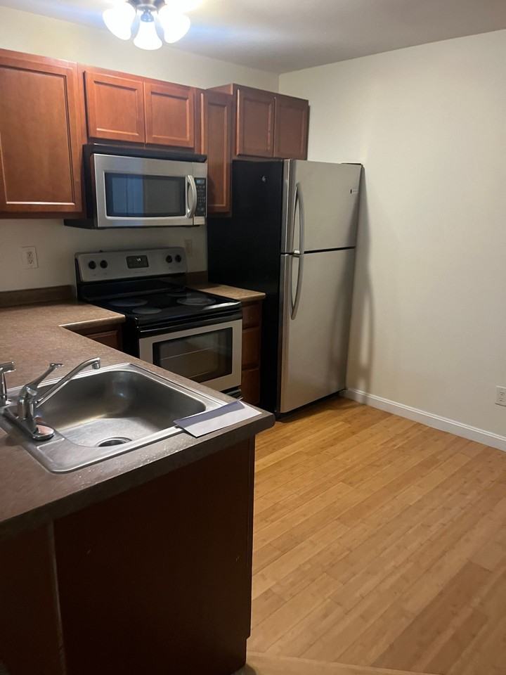 Residences at Cocheco River - Photo 7 of 33