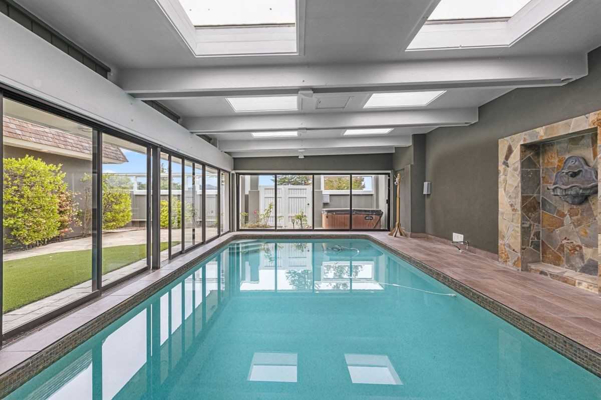 26 Redding Ct - Photo 2 of 3