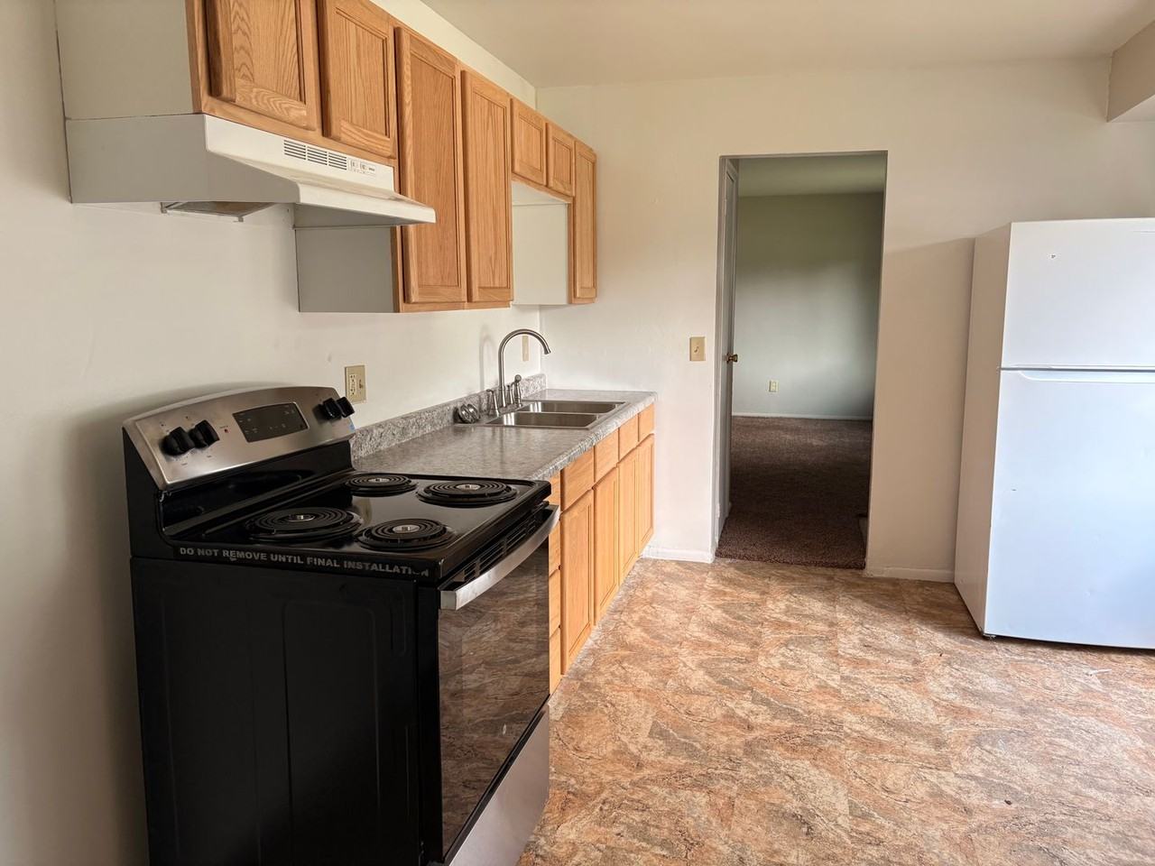 2812 Larwill Ct - Photo 3 of 9