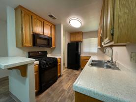 El Camino Ave (5325) - Photo 1 of 1