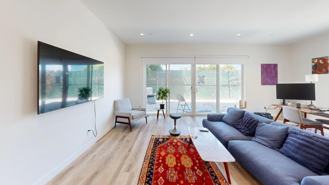 Modern West LA Gem! Bright & Spacious Apartment with Prime Access - Photo 1 of 1