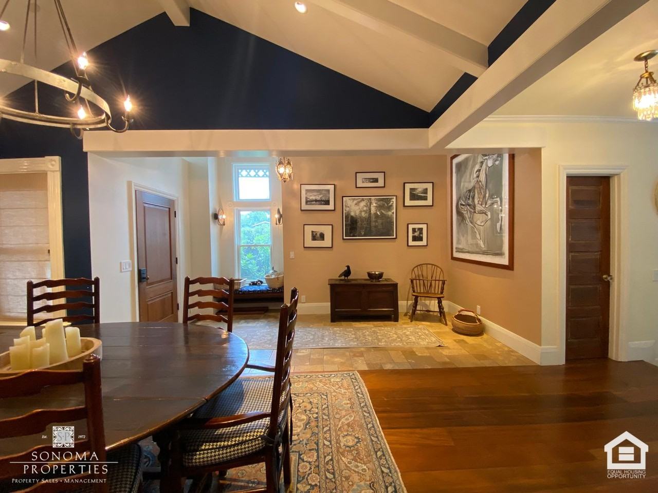 800 5th St E - Photo 5 of 50