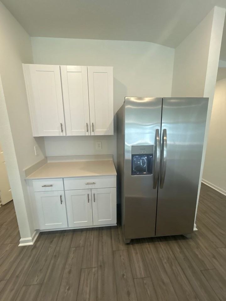 3098 Ne 38th Ln - Photo 5 of 19