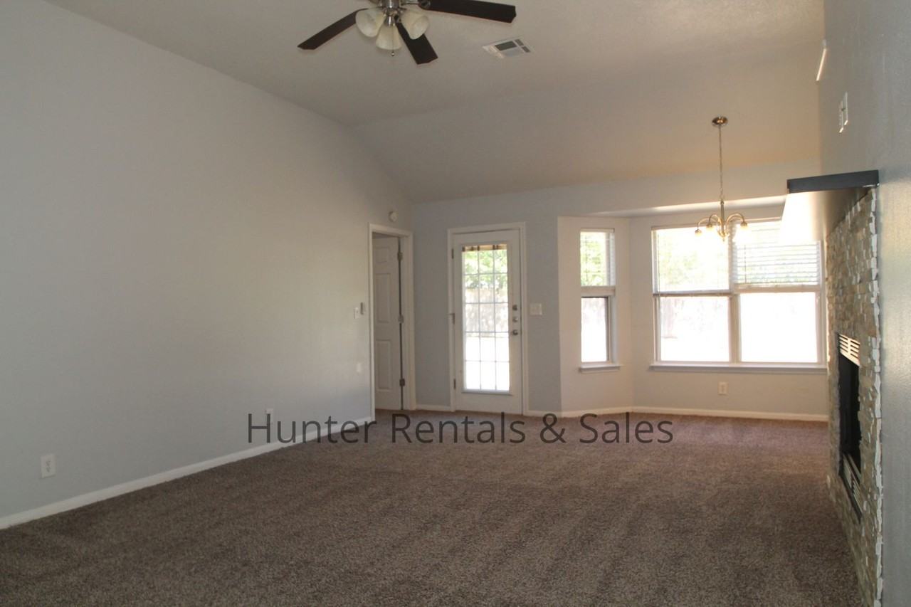 3203 Levy Lane - Photo 6 of 26