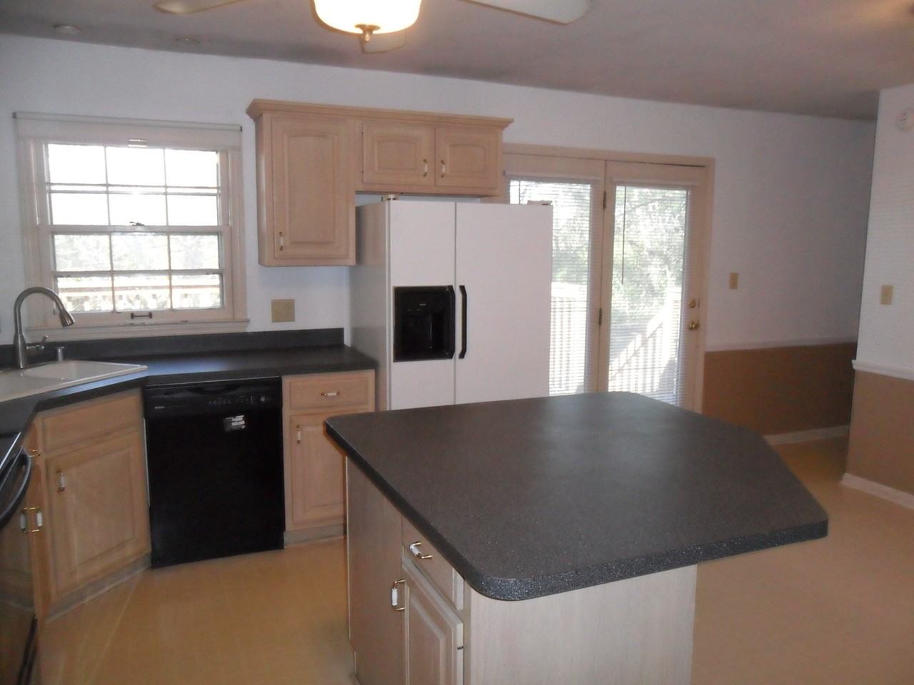 3267 Aqueduct Dr - Photo 3 of 16