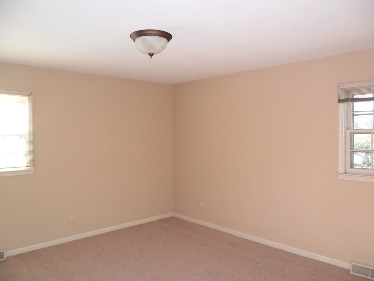 3267 Aqueduct Dr - Photo 6 of 16