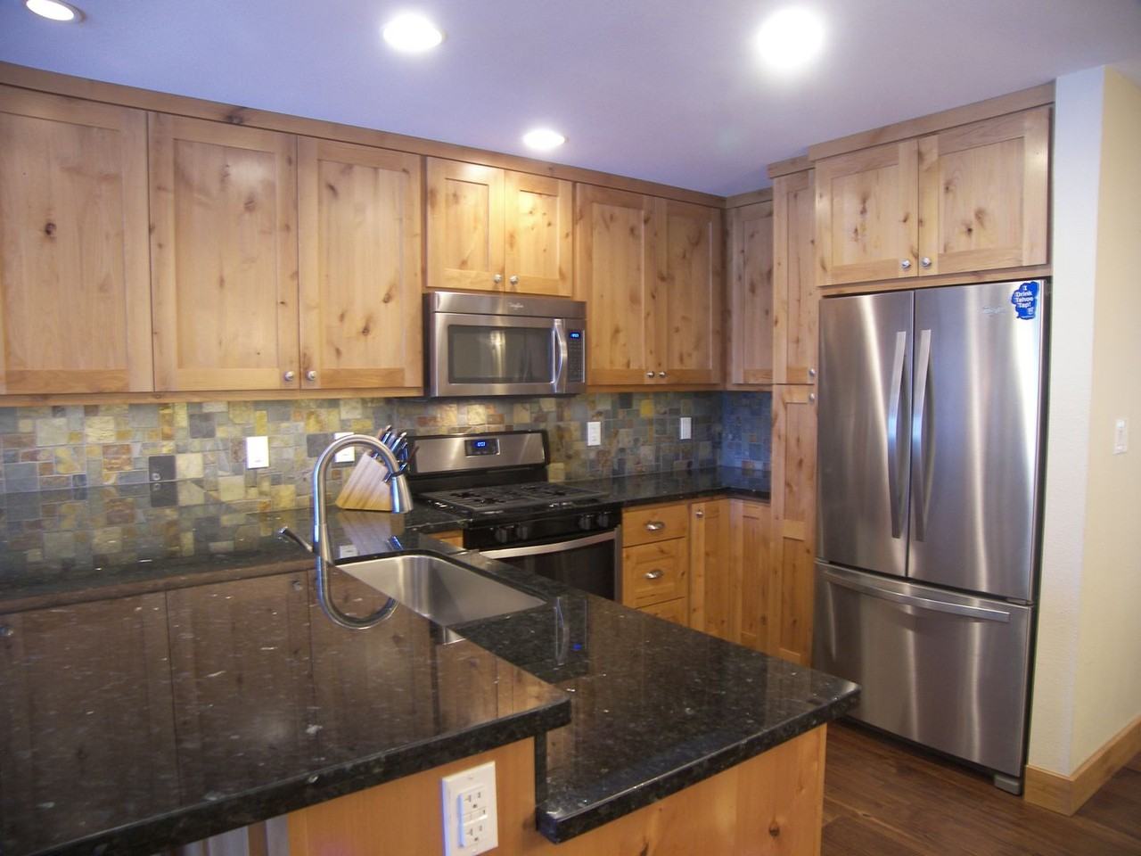 971 Fairway Blvd #20 - Photo 3 of 14