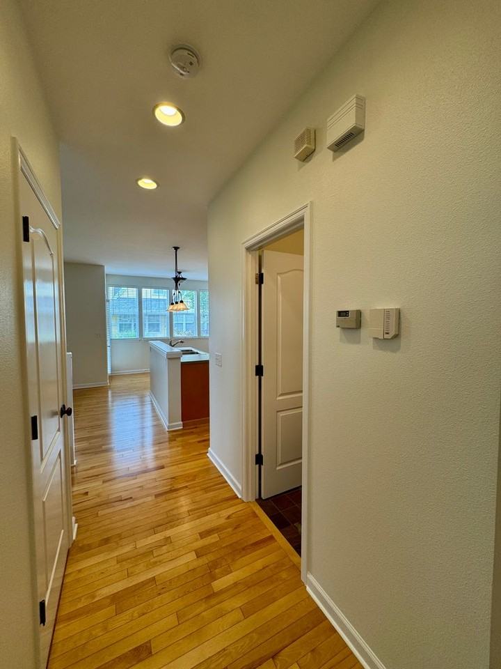 19475 Cherry Blossom Loop Ne - Photo 3 of 28