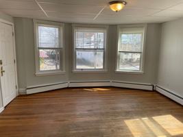 featured image of 442 442 Smithfield Avenue - 1 Oriole Avenue