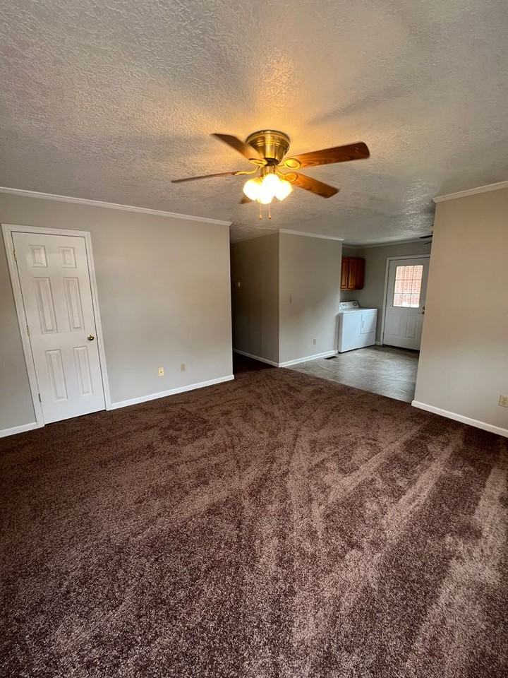 579 579 G1 Baker Rd - Photo 4 of 10