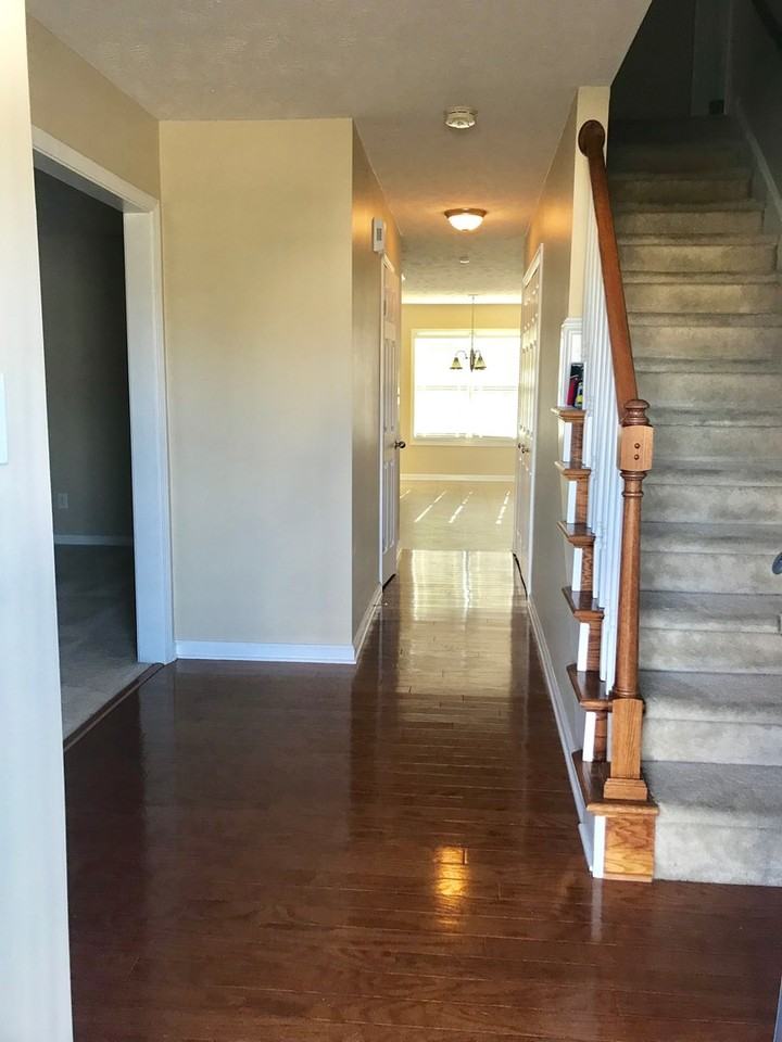 223 Lochwood Drive - Photo 2 of 22