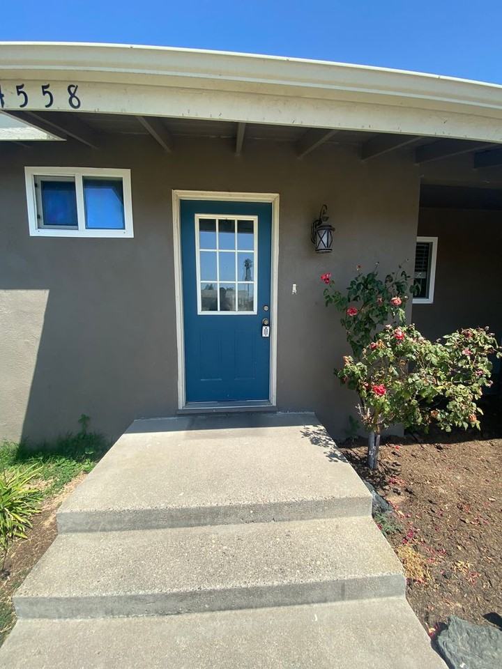 4558 Eileen Ln - Photo 2 of 38
