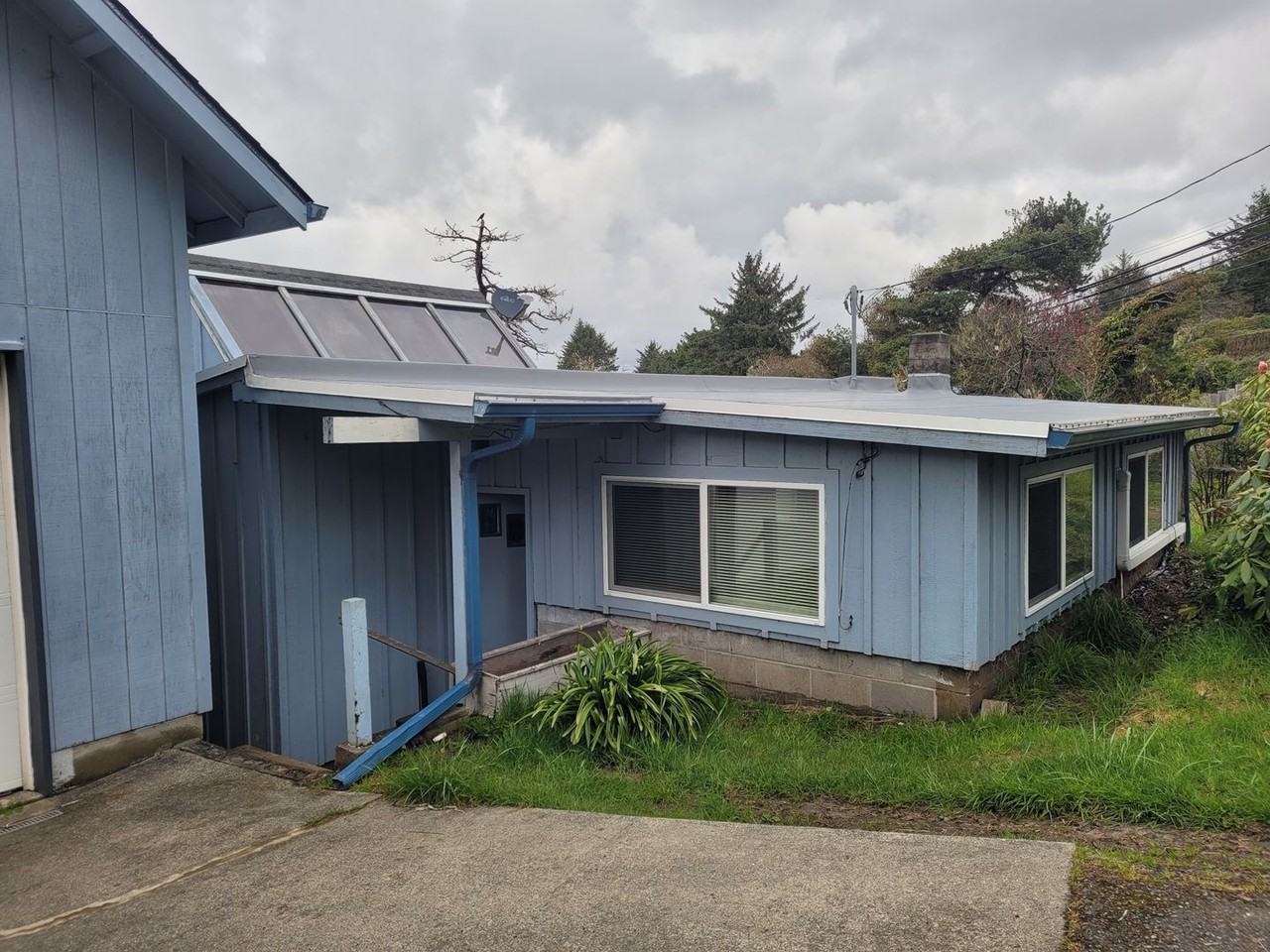 91655 Cape Arago Hwy - Photo 3 of 20