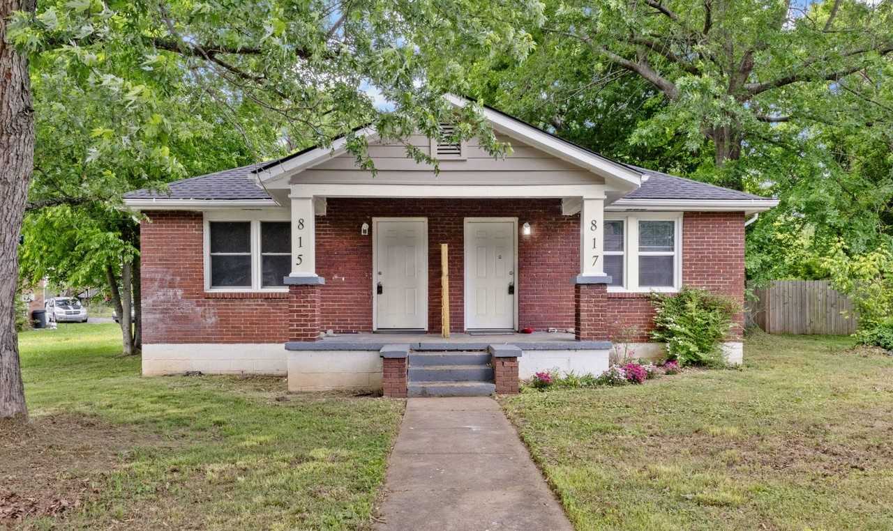 817 Stafford St - Photo 2 of 21