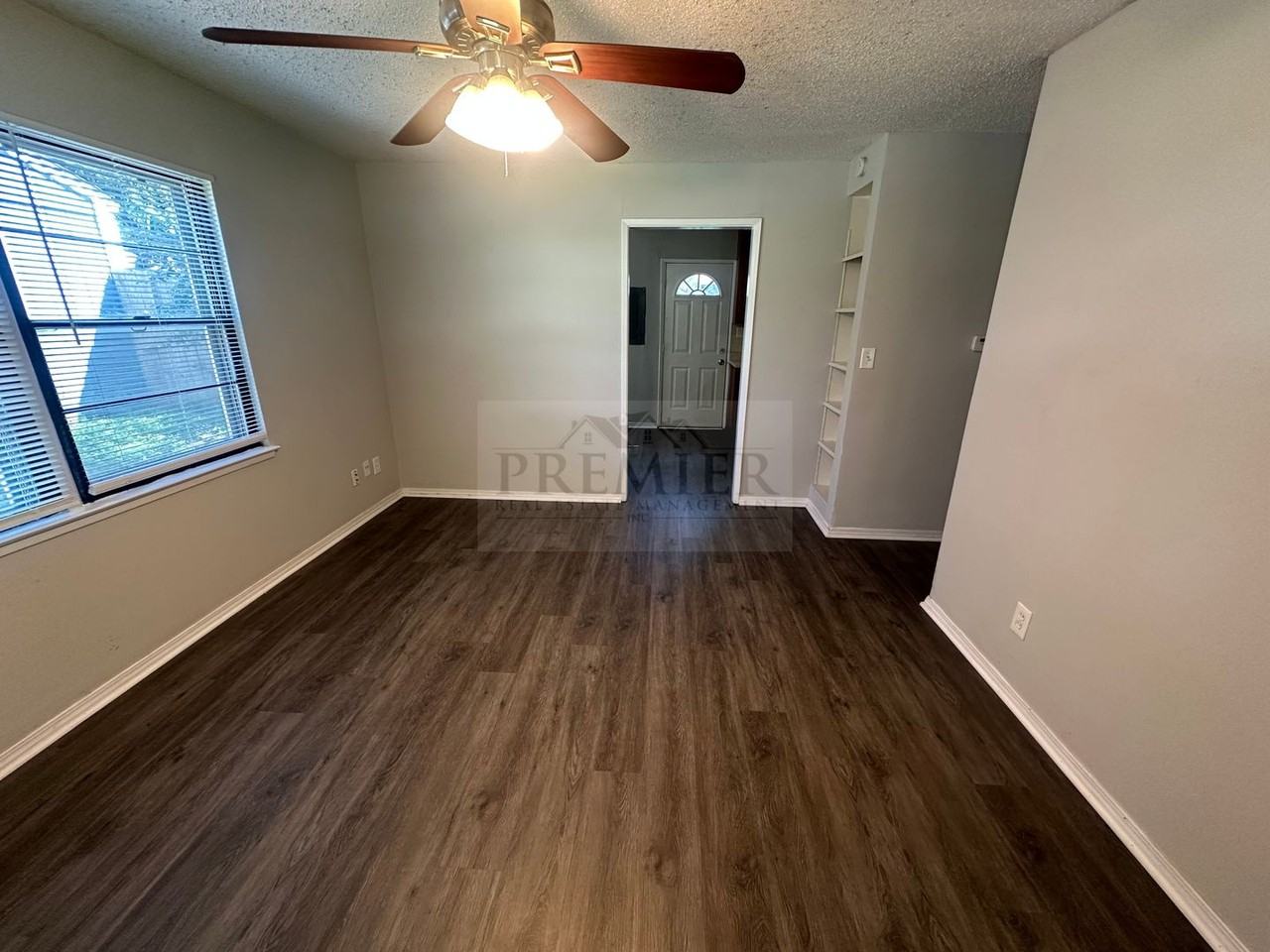 2709 Highland Dr - Photo 2 of 15