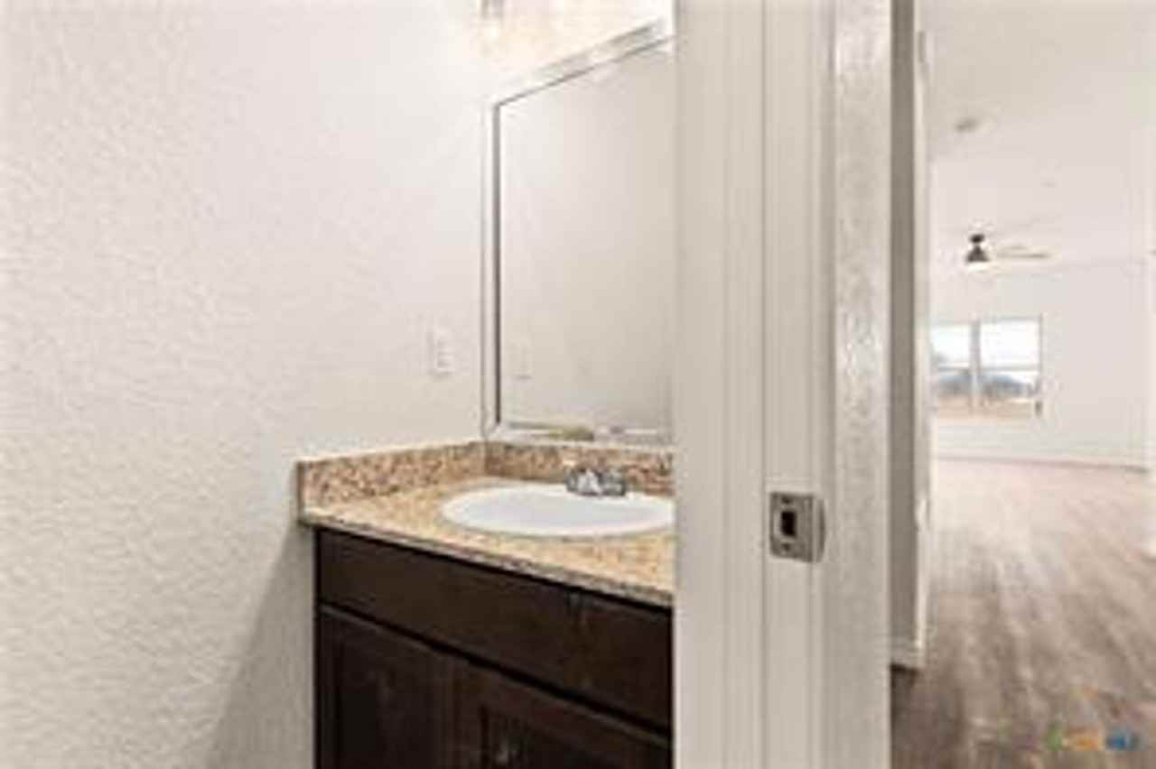 3306 Abraham Dr - Photo 4 of 23