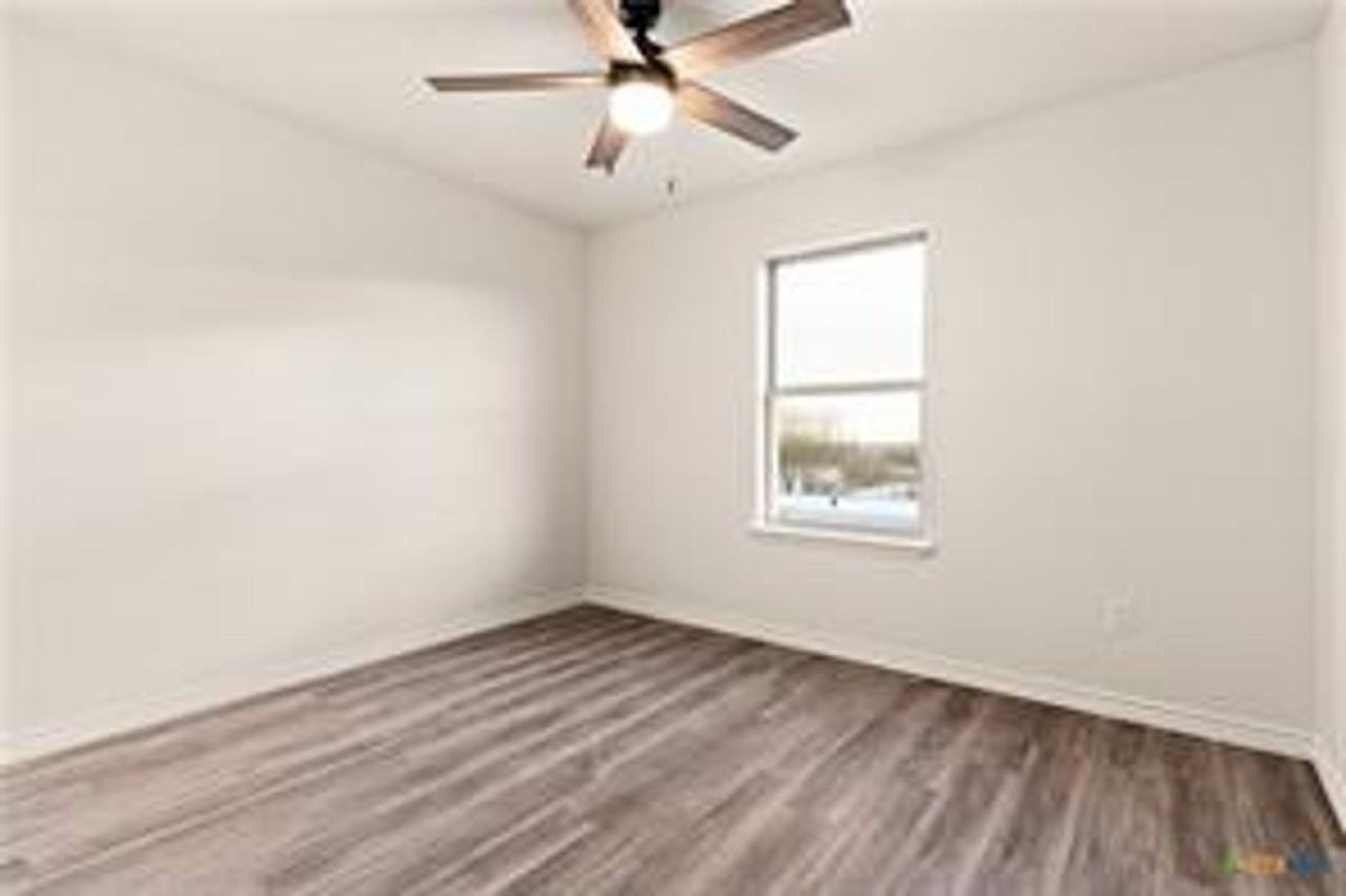 3306 Abraham Dr - Photo 6 of 23