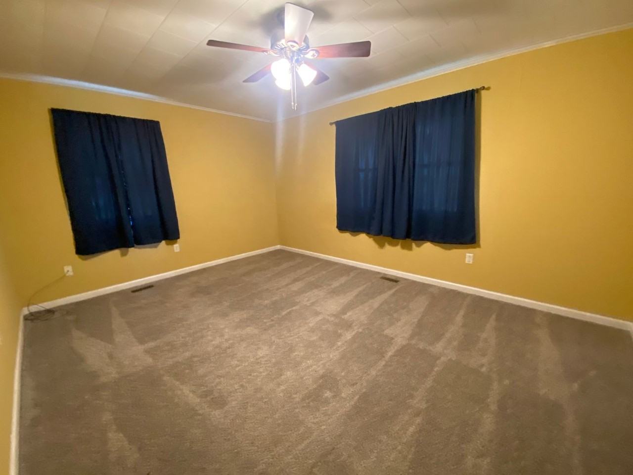 300 S Crossroads - Photo 2 of 10