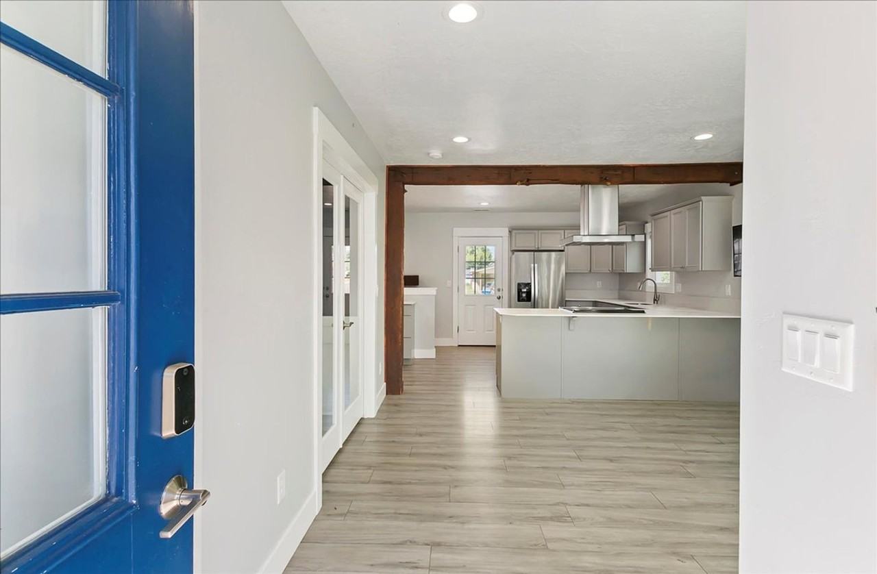 1605 S Colorado Ave - Photo 3 of 47