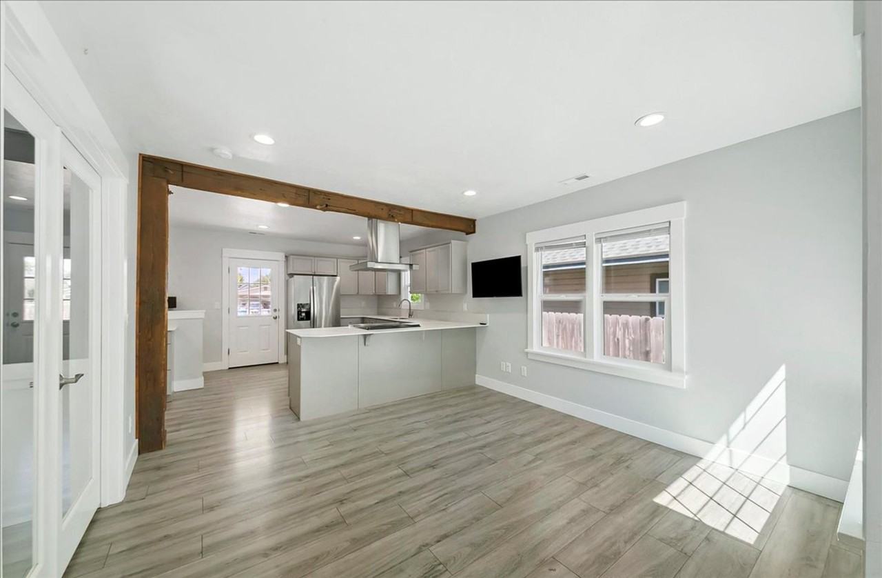 1605 S Colorado Ave - Photo 4 of 47